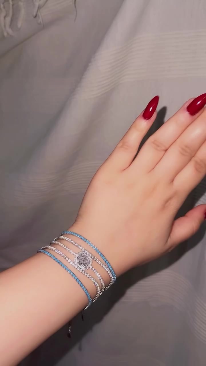 فضة عيار 925  ومطلي ب راديوم
https://www.facebook.com/share/r/1GT8JgB2xA/?mibextid=wwXIfr


**إذا كنت صاحب هذا الإعلان وتريد حذفه لأي سبب، رجاءا أرسل رسالة إلى الدعم الفني**