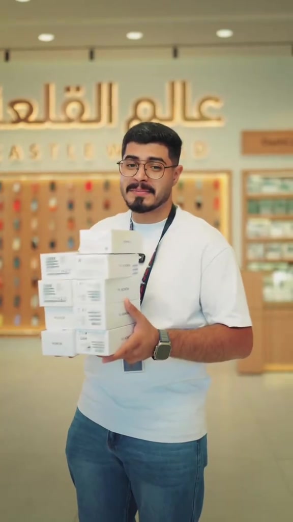 ⁨	أقوى الأسعار يمنا و بس 😎🏆  أسعار اجهزة Honor بأقوى سعر بالعراق 🇮🇶  التوصيل متوفر لجميع محافظات العراق 🇮🇶  وتكدر تطلب جميع الأجهزة  بضمان عالم القلعة الذهبي  ( ضمان استبدال )  للطلب و الاستفسار يرجى الاتصال ☺️👇 معرض الكاظمية ( ساحة قريش ) :  أوقات العمل ( ١٠ ص - ١٠ م ) *********** - *********** معرض المنصور ( شارع مول بابلون ) :  أوقات العمل ( ١١ ص - ١١ م )  *********** - *********** معرض زيونة ( شارع الربيعي ) : أوقات العمل ( ٩ ص - ١٢ص )  *********** - *********** معرض الاعظمية ( شارع الضباط ) : أوقات العمل ( ١٢ م - ١٢ ص )  *********** - *********** معرض الدورة ( شارع أبو طيارة ) :  أوقات العمل ( ١٢ م - ١٢ ص ) *********** - *********** قسم الصيانة ( الربيعي ) : *********** #عالم_القلعة #اختيارك_الافضل 
