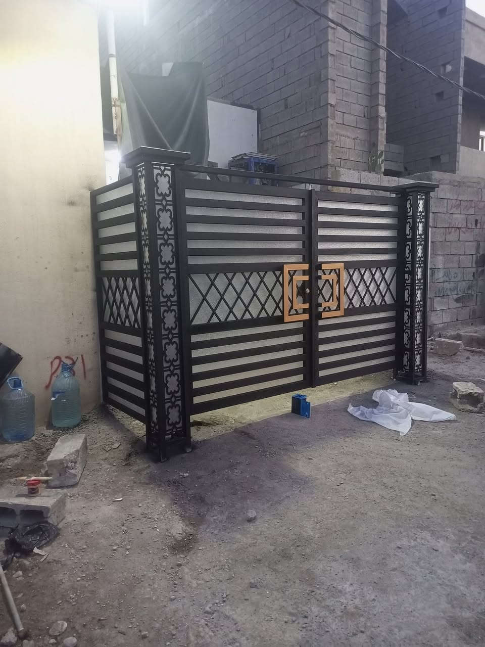 حداده احمد السبهان
جميع انواع الحداده

  صناعة صناعة ابواب قاصه

أحدث الموديلات الهندسية 

بافضل انواع الحديد المتوفرة في السوق 

 والتصميم من أختيار الزبون 

والعمل بدقة واحترافية مبتكرة
 
وكذالك الأبواب الداخلية والخارجية
 
وكتائب الحماية للشبابيك والأبواب

 و اعمال سندويچ بنل 

الموعد أساس عملي
وتساب ***********
