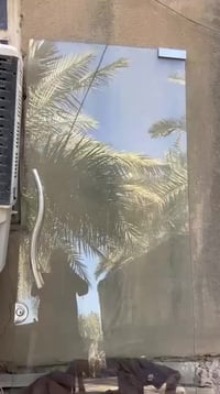 باب جام كامل. مكلف بنشر طول باب مترين و20   عرض متر   سعر خاص  0781716...