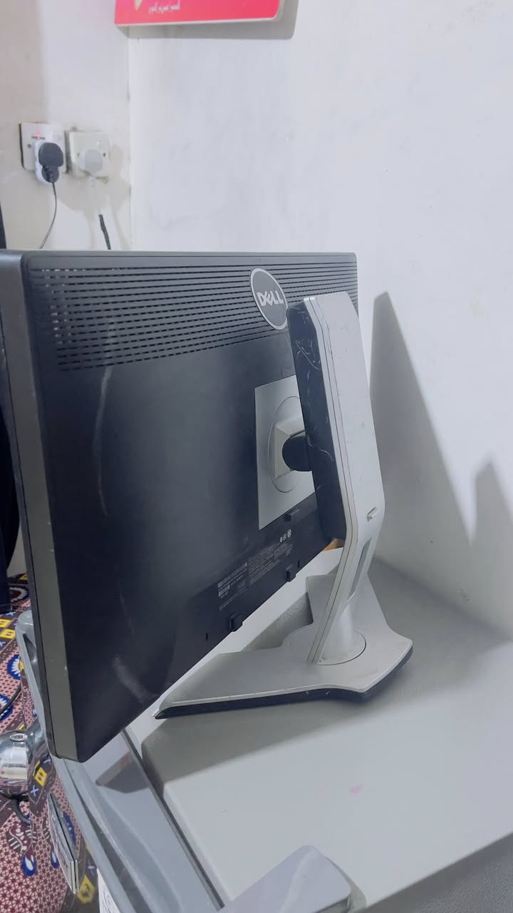 سلام شاشه حاسبه  تصير تفتر بطول وبل عرض تضيفه سعر 50 الف. مكاني بغداد مدينه ***********
