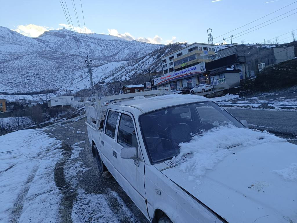 پیکاب نیسان تات
گێڕ و مەکینە دێر
ئارم پلاستیک سلێمانی 
گێڕ و مەکینە و ئارم بەشەرت
نرخ:١٤ و مجال
***********
*********** أربيل, العراق
