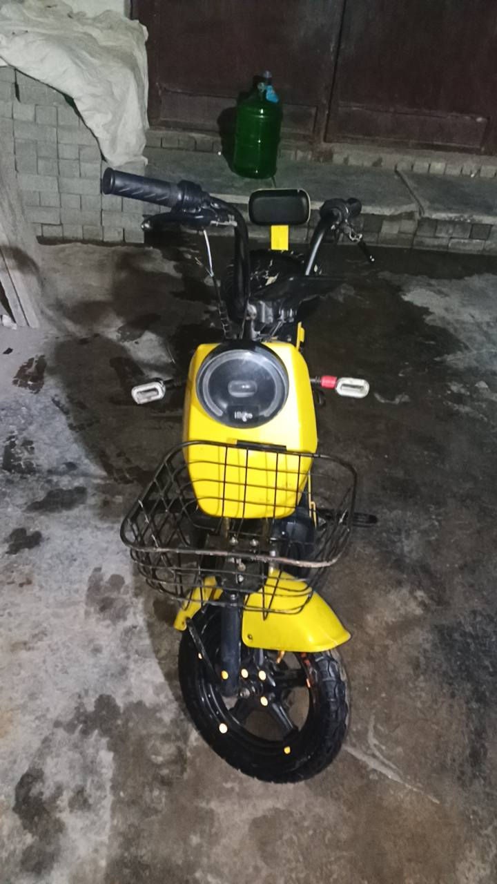 سلام عليكم دراجه شحن للبيع 4بطاريات حجم16مكاني بغداد العبيدي سعر خاص هاذا رقمي بس واتساب***********
