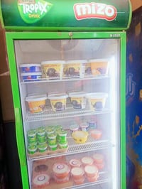 للبيع براد عمودي تركي حجم80 ب475ألف  ومجمده صغيرة ب150 الف عنوان نهايه...