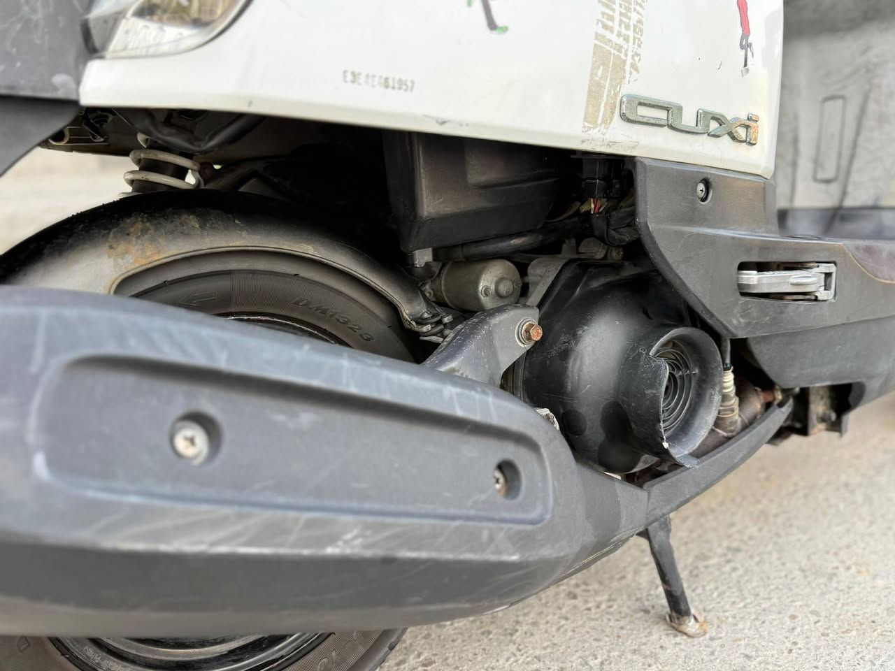 سلام عليكم بوليسي البيع نوزل بلكارتون صارلي شهر من خذيته من الوكيل كفاله من كلشي عوزه نقوصات قليله كلش مكاني زبير تصل واني بخدمتك سعر 1150 .............***********
