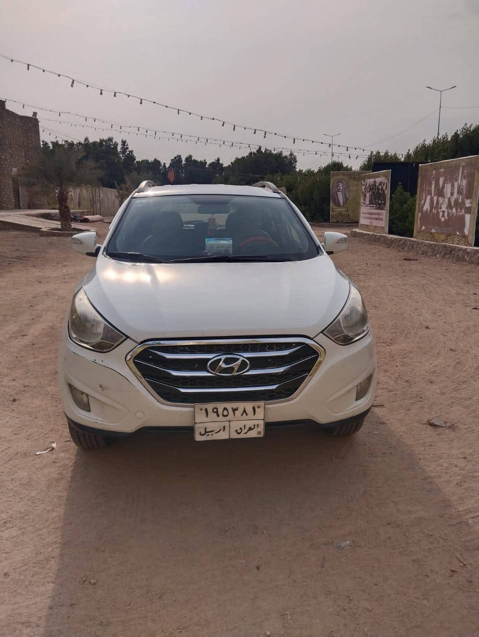 سلام عليكم توكسان مديل ١١اربيل السياره كلش حلوه ونظيفه بيه شوي باردات جاملغ مبدل بنيد مرخه السياره بسم كردي يريد  تحويل  الكردي انت تاخضه تريد بسمك تريد تحوله بسم شركه ضلت يمك جنه متوقعين يسوي وكاله النا ورقه ونص هسه طلب علينه ١٢ورقه بعد انت وترتيبك تنطي ١٢تنطي ورقه بالعافيه عليك وكاله ابسمنه بيه السياره ماعايزه شي مكلف بنشر صاحب السياره هذارقمه  *********** السعر ١٠٥وبيه مجال قليل مكان نجف حي ميسان
