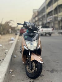 سكنس لد طلاعات 2014 الدراجه على ايدي ماخذها رمبه وعلى ايد وحده وما متع...