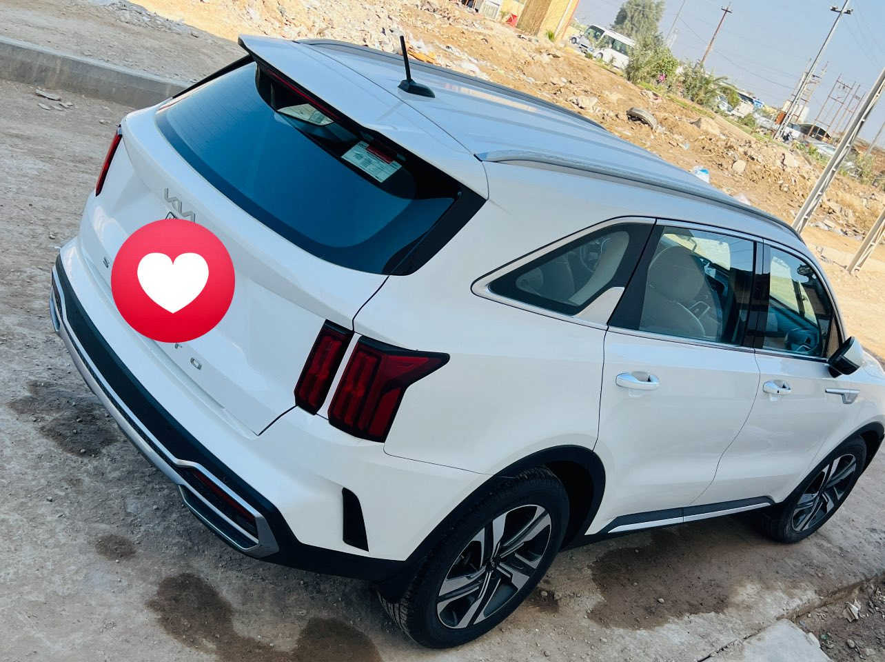 السلام عليكم

للبيع سورنتو موديل 2022خليجي 

كفاله عامه ماشه 98

محرك 6 سلندر تشغيل عن بعد 

كشنات جلد 3 قطع تبريد 

مرايات شفط + بصمتين 
فول مواصفات قماره حديد

العنوان ذي قار _ الفجر 

السعر 275

الهاتف ***********
