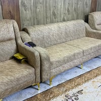 تخم للبيع بـ 300 الف  07716646952