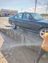 بي ام للبيع ٥٢٥ موديل ١٩٩٢ لاستفسار 07511670277