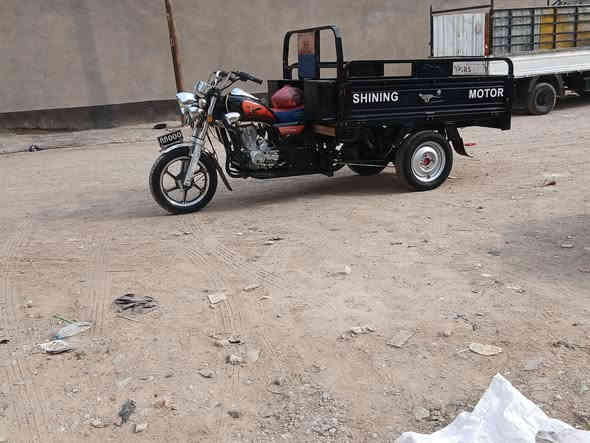 سلام عليكم  ستوته البيع كفاله مديل 25 اوراق اصولي بس بدون كمرك سعر2300 وبيهه مجال شي قليل مكان بغداد  حنصر رقمي***********
