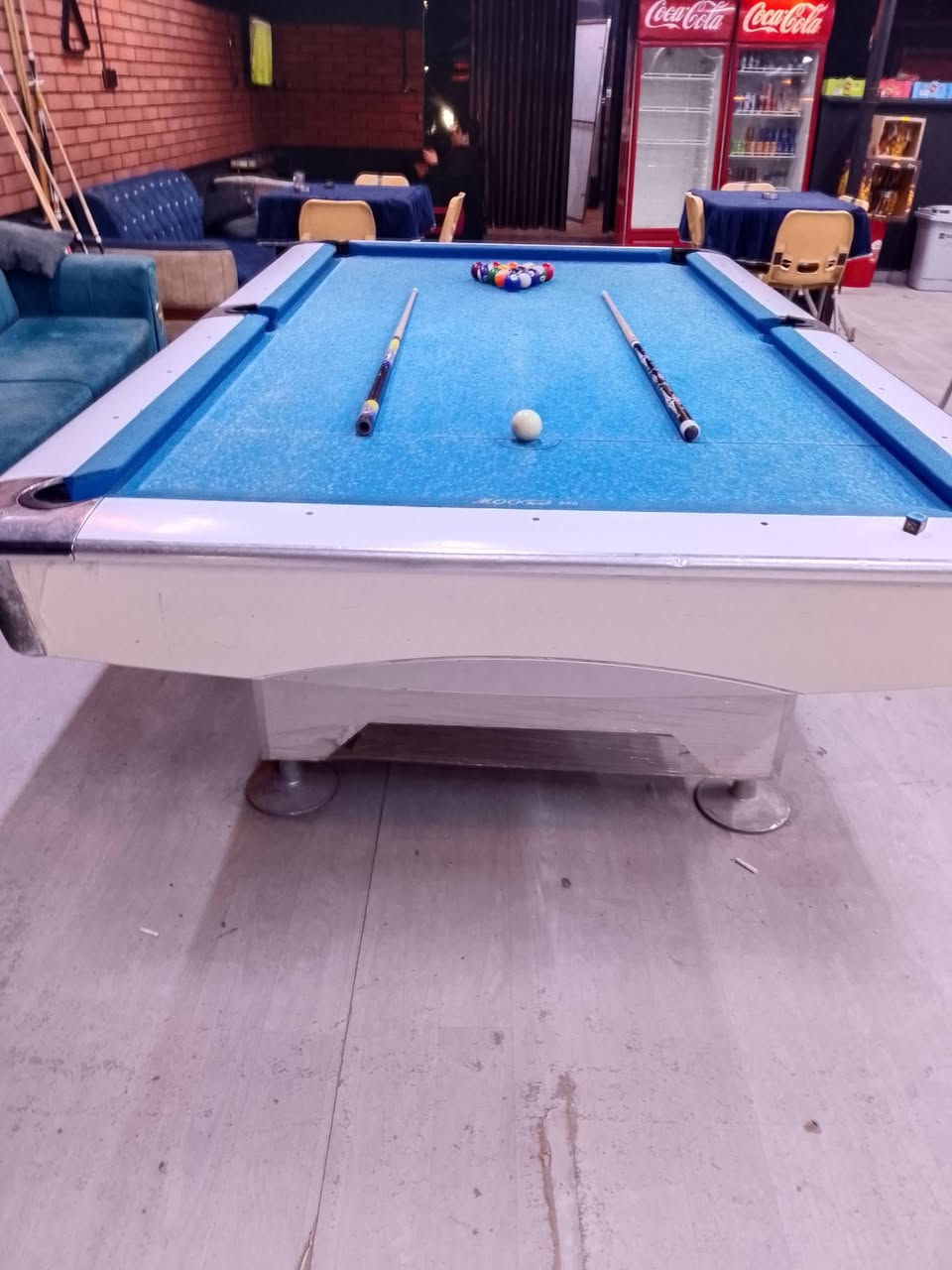 ميز برياد للبيع السعر 900 جديد الاتصال واتساب***********
