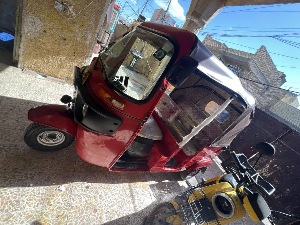 سلام عليكم تكتك أوراق او موجود قرار قاضي بيهةموديل 18 سعر 3250وبيهة مجال كير مكينة تجفيت جديدي ترايهة حلو تعمير بس الحزام تكتك بلادي  كرهباياتهة شغالة كلشي بيهة شغال بغداد الحسينية *********** ‭0787 421 9399‬
