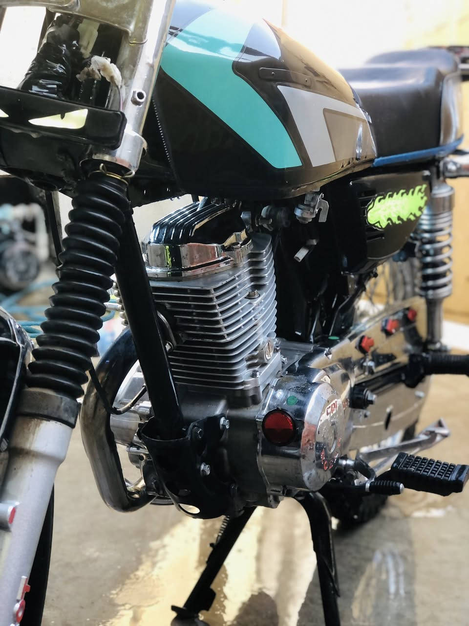 ‏400 وبي مجال ‏أنا يريد خلي راسلني على الفيس ￼￼


**إذا كنت صاحب هذا الإعلان وتريد حذفه لأي سبب، رجاءا أرسل رسالة إلى الدعم الفني**