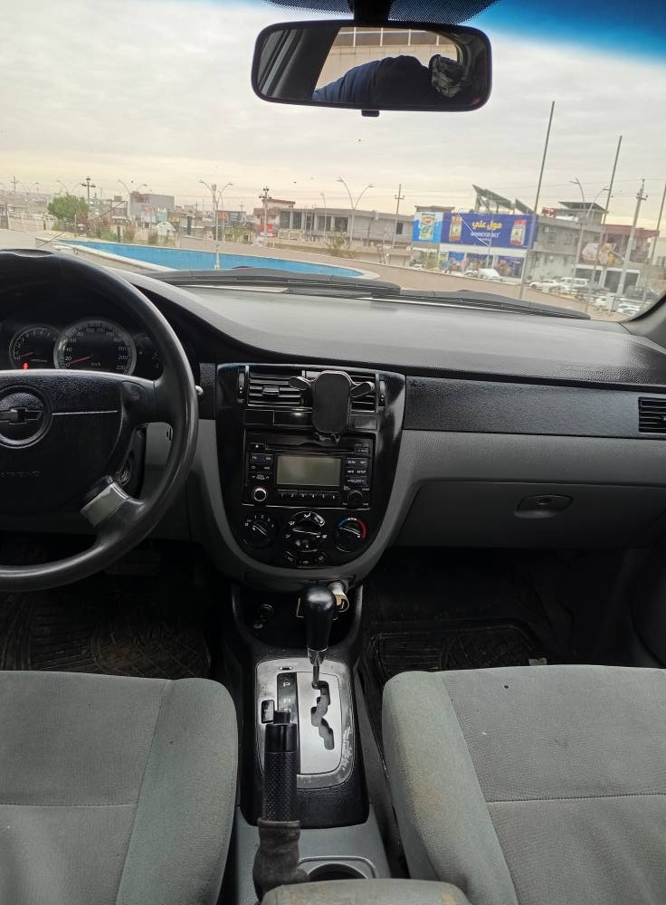 شوفرليت ئوبترا موديل 2010 
بدون سبغ بدون حادث مابي ضربه 
فقط بيه ملاحظه بارد سياره جديد احلي من صور گيراوتوماتيك گيرومحرك شرط بدون صرف بخار دواخل جديد كهربائيه كل شغال تبريد تتفيه كل شغال رقم اربيل دولي جديد سنويه صار5 شهور منتهي شرط تحويل أو وكاله مكاني كركوك دروازه شراي خابر ارقام 
***********
*********** كركوك, العراق
