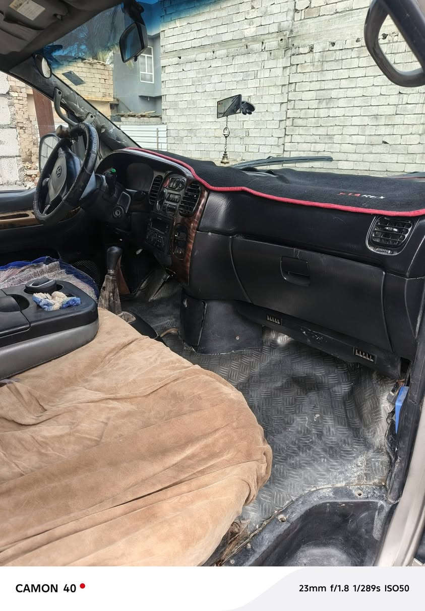 السلام عليكم ستاركس للبيع 2005محرك كير أكسل مقفول كشر شوفت عين بيهه خياس تلكيط شاصي واحد معمر رقم بغداد السعر70وبيهه مجال المكان بعقوبة بهرز ***********
