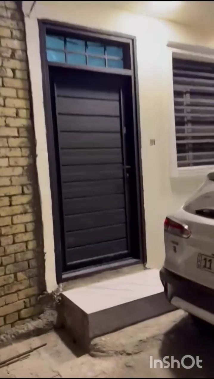 📞 للاتصال: ***********
​🏡 بيت قاطين للبيع 3 غرف سويت +صاله أستقبال  +صاله + 2مناور+ مطبخ كبير + مخزن في ألطابق الثالث //العنوان الحرية 🏡
​الموقع: شاكر العاني / زراعي 25.
​المساحة: 92 متر (بناء كامل جاهز للسكن).
​للاستفسار والتفاصيل، يرجى الاتصال على الرقم أعلاه.
