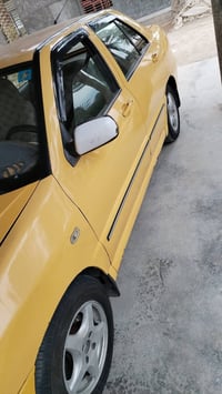 شيري كوين • ٢٠١١ • محوره كورلا