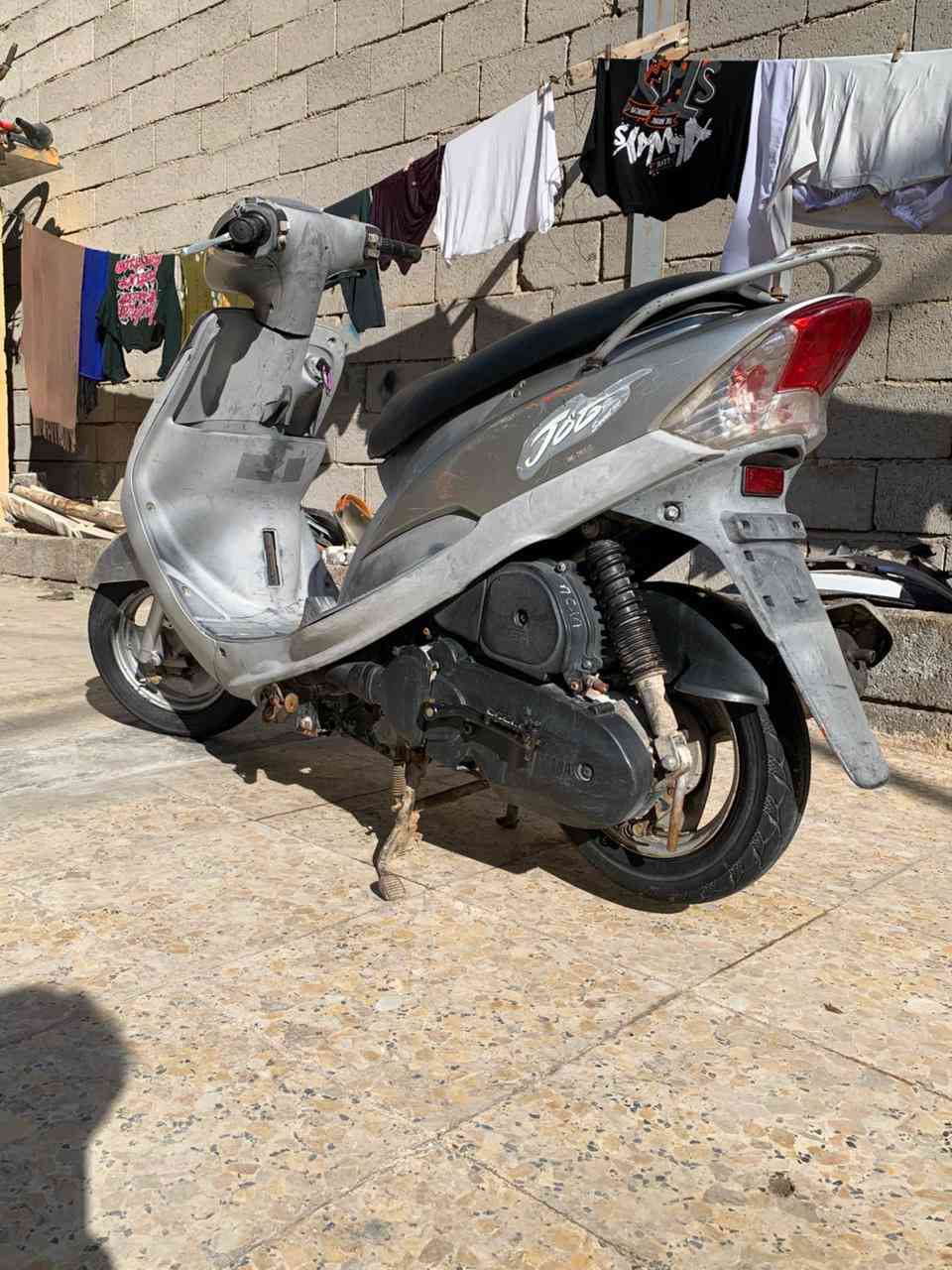 السلام عليكم ماكس قجمه للبيع ياباني دراجه نضيفه وحلوه دراجه مشي ونعومه تخبل بوشه 49 بلاديه دراجه تخبل كهربائيات كله شغاله سلف هندر اشاير هورن لايت عالي ناصي مابيه اي نقص مال جناي يحتاجله بس سايق بعد ماعايزه اي شي كدامكن نضافته وملاح يخبل دراجه بلاديه دراجه تفيد كتلكم اي نقص مابيه كله شغاله وبلاديه ضفيره بلاديه مالعوب بيه يعني منين ماتباوعله نضيفه وبخدمت الشراي العنوان البصرة التنومه رقم الهاتف ***********
