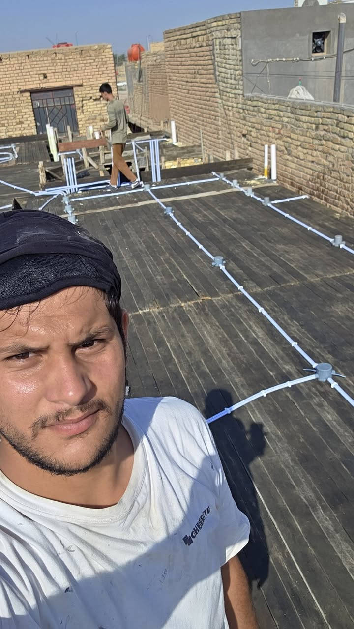 آللهم صلي على محمد وآل محمد 
السلام عليكم ...
جانب من نشر انابيب الكهرباء حيث تضمن العمل 
1/ نشر الإنارة 
2/ تصميم وتنفيذ السبالت و فضلات الماء 
3/عمل النزالات  باحترافيه ودقه
4/مد انابيب التغذيات من البنل الخارجي الى البدي سيركت
5/ عمل منظومه الكامرات للطابقين
6/ عمل تغذيات النت و الطاقه الشمسيه
..
تريد تأمن على عقارك اختار كادر أبو الاكبر 
عبدالله للتاسيسات الصحيه والكهربائيه 
***********
ذي قار _الناصريه _الغراف
