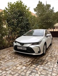 كورلا 2024 لون ابيض وارد خليجي كفالة عامة من كلشي شركة جيهان ماشية 22 ...