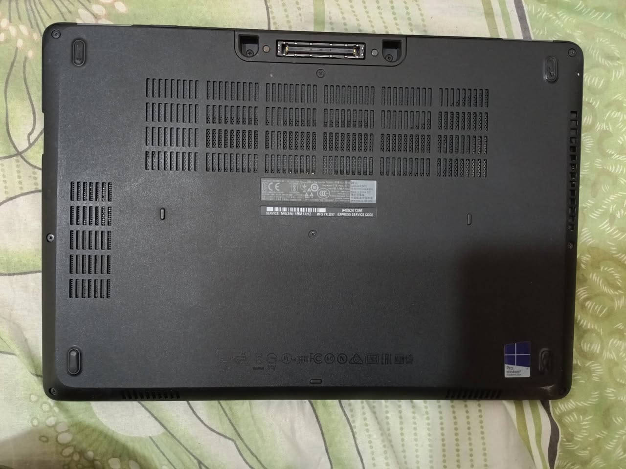 السلام عليكم 
لابتوب DELL E5470
معالج i5 جيل سادس HQ
كرت شاشه خارجي 2GB AMD
تحزين 256
شاشه 14 انش 
بي خلل واحد البطاريه سيئه
السعر 220 وبي مجال
لا يجود توصيل او انت تدزلي مندوب الموقع خاص


**إذا كنت صاحب هذا الإعلان وتريد حذفه لأي سبب، رجاءا أرسل رسالة إلى الدعم الفني**