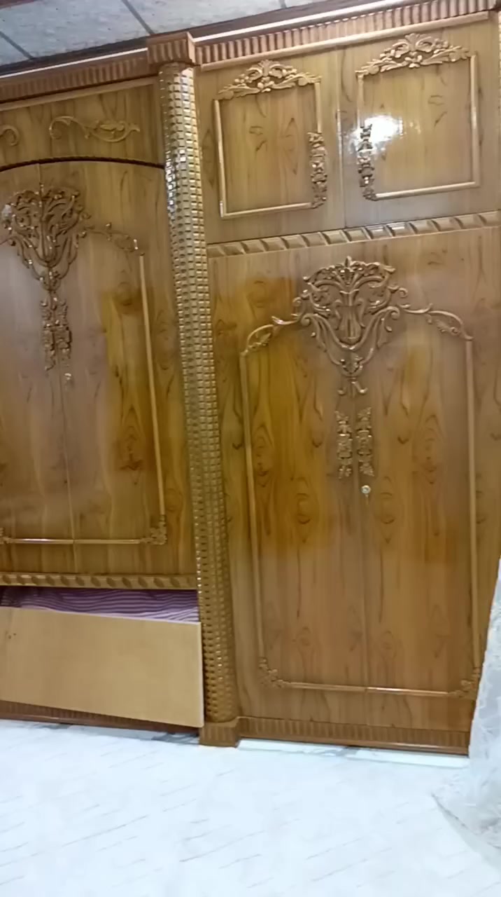 مليون و ٦٥٠ قفلها مليون و ٦٠٠ اخذتها بمليونين ونص


**إذا كنت صاحب هذا الإعلان وتريد حذفه لأي سبب، رجاءا أرسل رسالة إلى الدعم الفني**