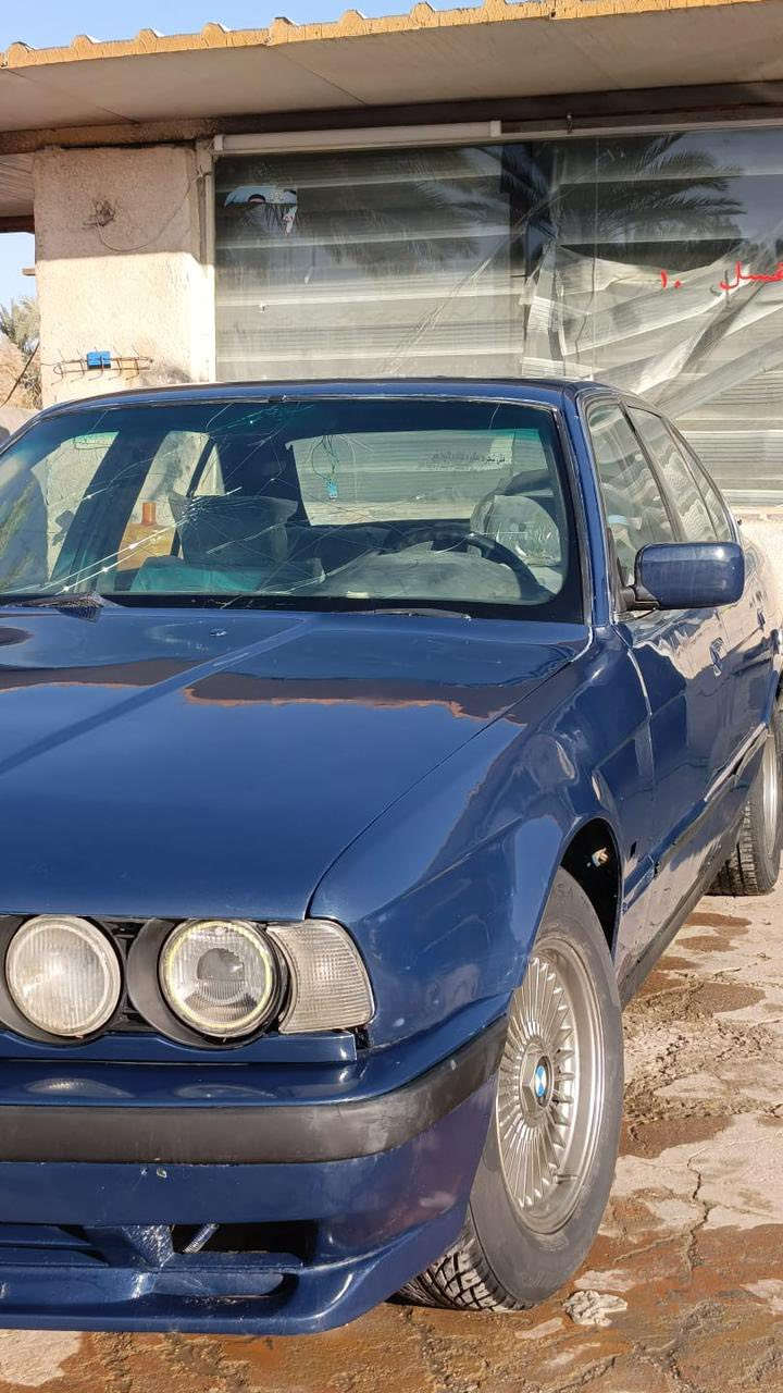 سلام عليكم حبايب Bwm 535 موديل 89 سياره قبل سبوع طالعه من الفرن رقم بغداد بسمي كير مكينه كفاله نقوصاته صدره تعبان وصونده مال بور استيرن من كبس اذب دهن وكنبريسر تبريد نق سعر 47 وبيه مجال *********** مكاني بابل محاويل
