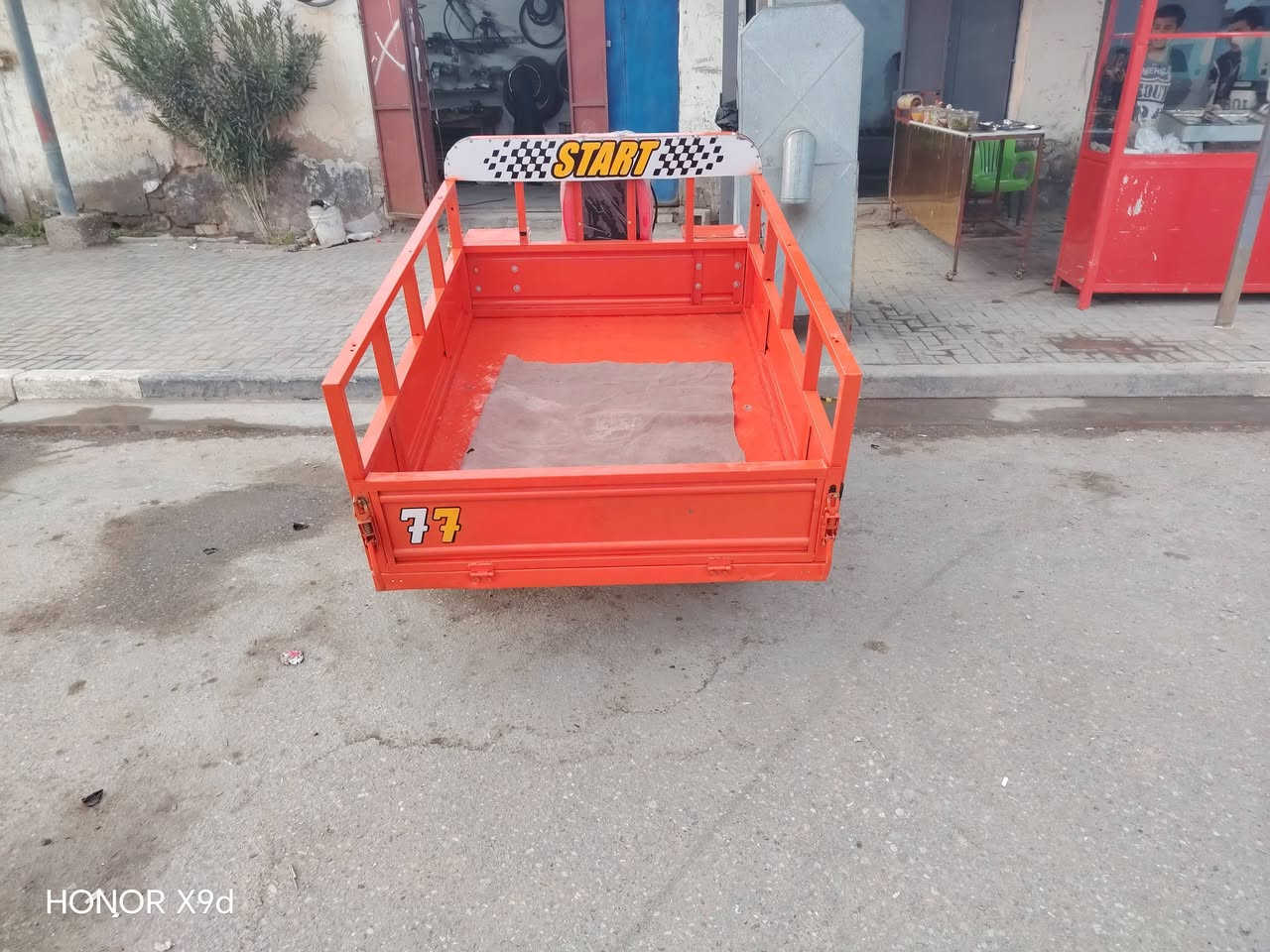 السلام عليكم ستوته ام تي ار للبيع موديل 18 مكان البصره الهارد الطاره سعر مليونين وميهاسعر مليونين وميه تعمير جديد***********
