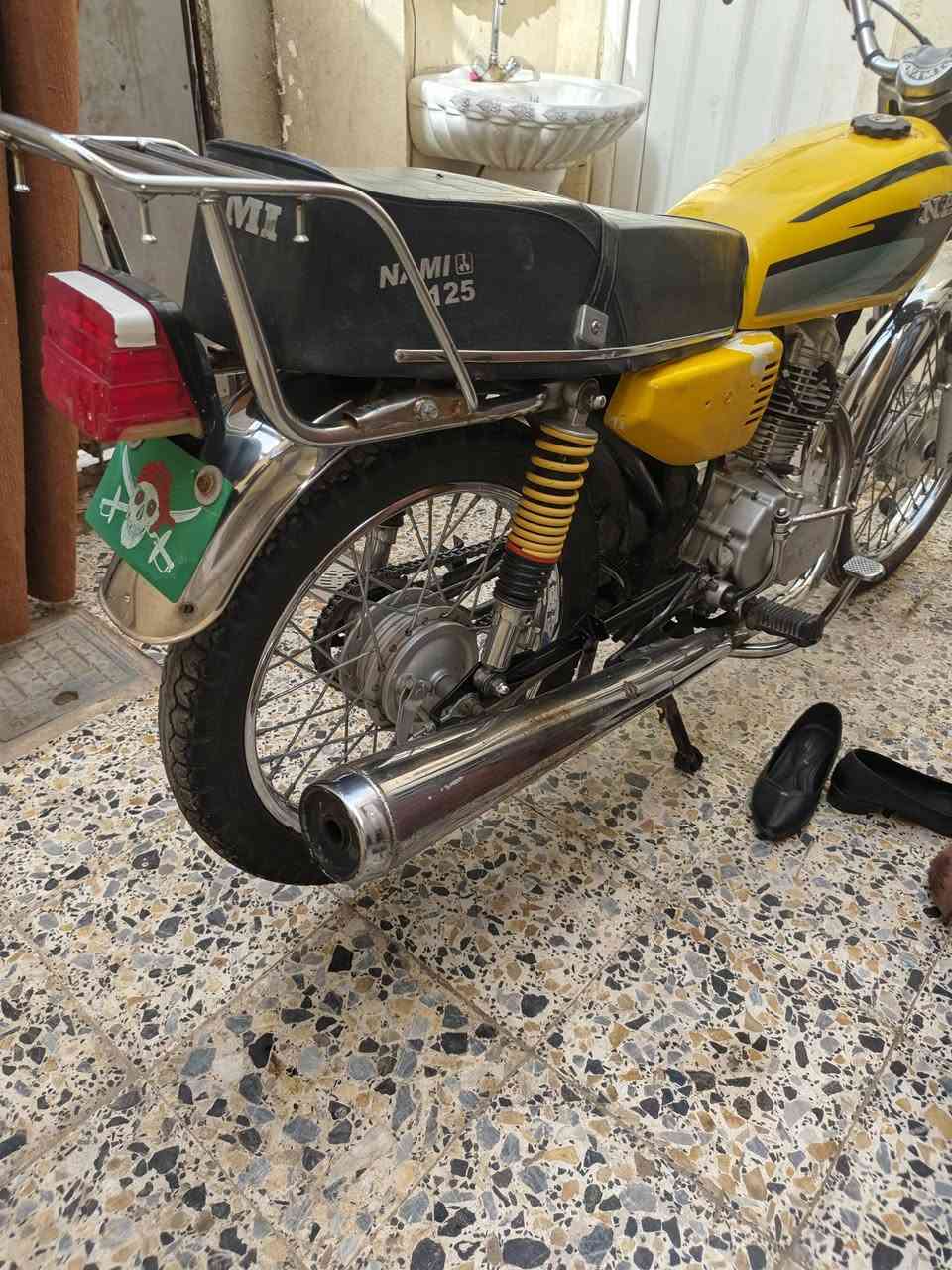 السلام عليكم اربعه كير موديل 22 وكيل ابن هوشا بلخان دراجه نهضه ونعومه ومعدل  ضفيره جديده مبدللهه باتري جديد كلجات جديده الدراجه فاتحهه علا ايدي مره ورحده مفتوحه الدراجه مبدل بوشه الدراجه لا تنقص ولا تبخر ولا ذب دهن سعر 675 وبيهه مجاال قليل حك الجيه الشراي يطب خاص


**إذا كنت صاحب هذا الإعلان وتريد حذفه لأي سبب، رجاءا أرسل رسالة إلى الدعم الفني**