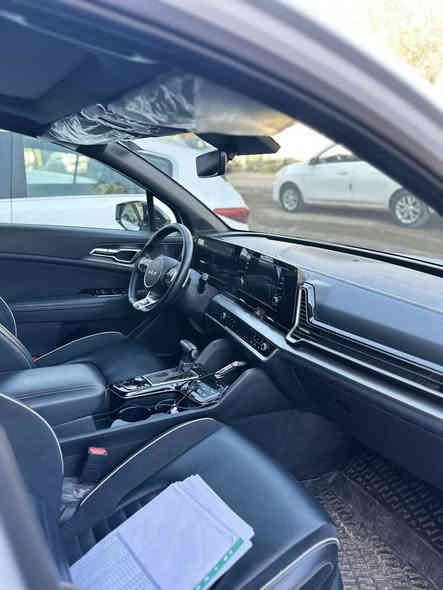 سلام عليكم 
للبيع 
كيا سبورتج 2023
Gt line 
خليجي كفالة من الصبغ ولتعديل 
شخوط بل دعاميه وشخط بل باب صغير 
السيارة فول رقم بغداد ب اسمي تحويل مباشر 

سقف بانوراما 
بصمة
كشنات تدفئة تبريد
كشنات كهرباء
كشنات جلد كنتارة 
ستيرن هيتر 
صندوق كهرباء 
3 وضعيات قيادة 
داخل وخارج بلاك بيانو 
تشغيل عن بعد 
بصمتين 
بعد بيهه مواصفات

سيارة ماشية 32 الف كيلو متر 
السعر 245

مكان السيارة بغداد الحارثية 
***********

‭
