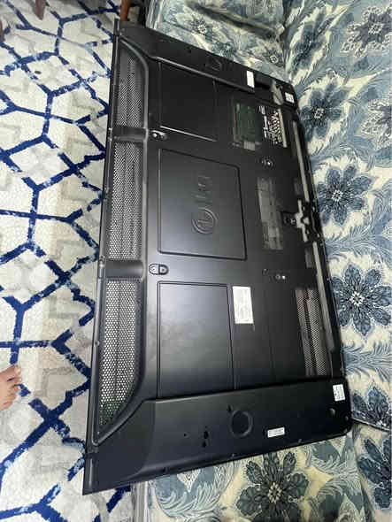 بلازمة LG اصدار اول اصلية 
بدون نت *********** البصرة
