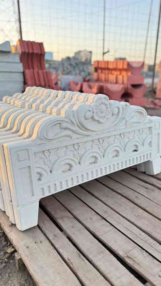 سلام عليكم يتوفر كافت انواع الحجر لتزين الحدائق🎄 جميع المنتجات مصنوعه من الكونكريت شرط تسليح حديد والاسمنت المقاوم الاملاح يتوفر بيع جمله ومفرد وتجهيز المشاتل بأنسب الاسعار  ويتوفر توصيل  موقع البصرة القرنه قرب جسر المعلق الشرش
رقم:***********. اسيا 
رقم ***********. اثير
