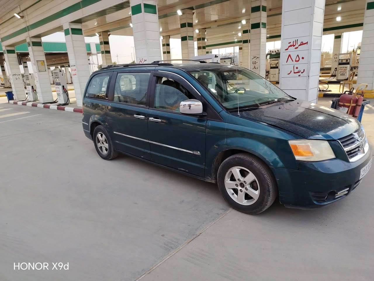 دوج كرفان 2009
3800/V6
6جامات كهرباء 
بيبان كهرباء 
تبريد 3قطع 
كروس مثبت سرعة 
نص تحكم ستيرن 
تشغيل عن بعد 
فتح البيبان سلايد عن بعد 
دبل بصمه 
5ويل و5تايرات نظيفات و اسبير تعليك ما نازل 
سنويه وهزه جديده 
بيع أو مراوس حسب القناعه 
***********
