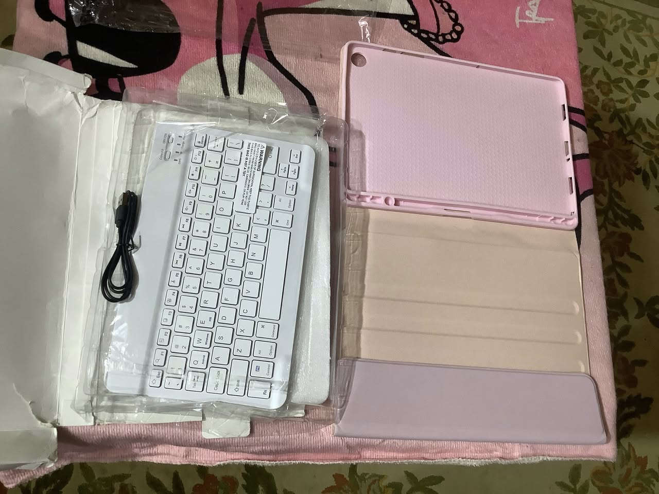محفظة +كيبورد شحن سعر 8
نوع مكتوب بالغلاف


**إذا كنت صاحب هذا الإعلان وتريد حذفه لأي سبب، رجاءا أرسل رسالة إلى الدعم الفني**