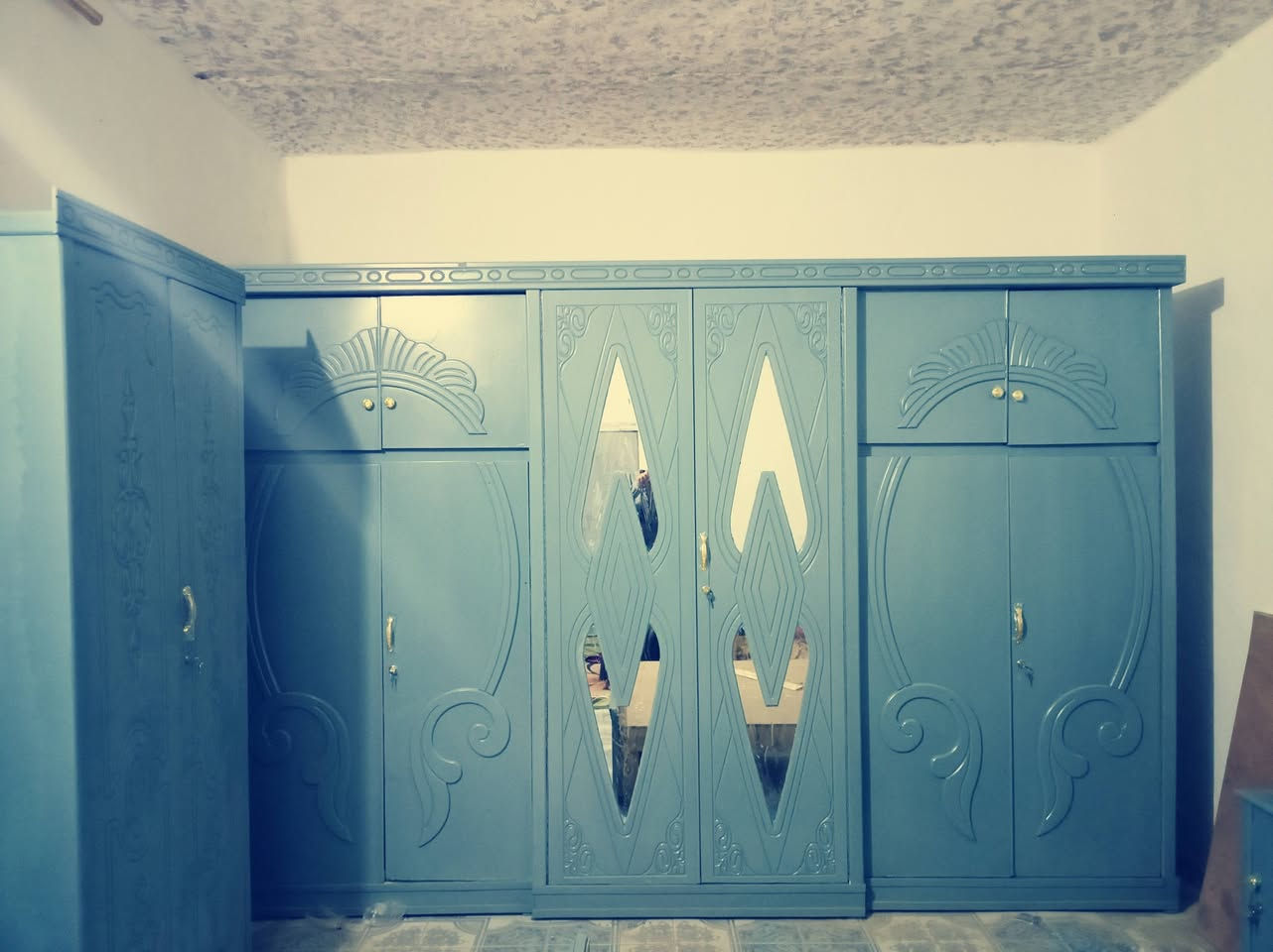 غرفة نوم للبيع الشراي..
يتواصل واتساب ***********
