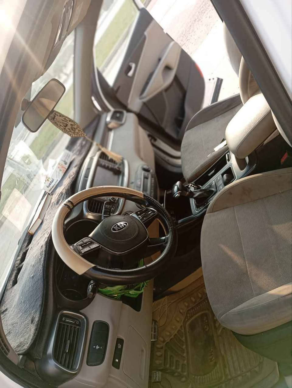 السلام عليكم
سورنتوا 2019خليجي رقم أربيل    
سيارة فول عدا البنراما بصمة تشغيل وابواب 
 شاشه كبيره بلاديه محرك سته سلندر 7 راكب حساس امامي خلفي    اشاره ترحيب كشن كهربائي كامره دواره تبريد 3 قطع كروس تثبيت سرعه مري شفط    
اشاير ترحيب فتح (المري عند الاقتراب) فول تحكم استرن اربع انظمه قياده  كشافات ضباب علامه سورنتو مضيئه بالدواسه 
السعر 210 
مكاني البصرة للاستفسار الاتصال *********** Singapore
