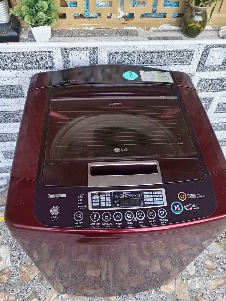 السلام عليكم غساله ايلجلي اصليه نضيفه فوول  موصفات مكاني بغداد ***********
