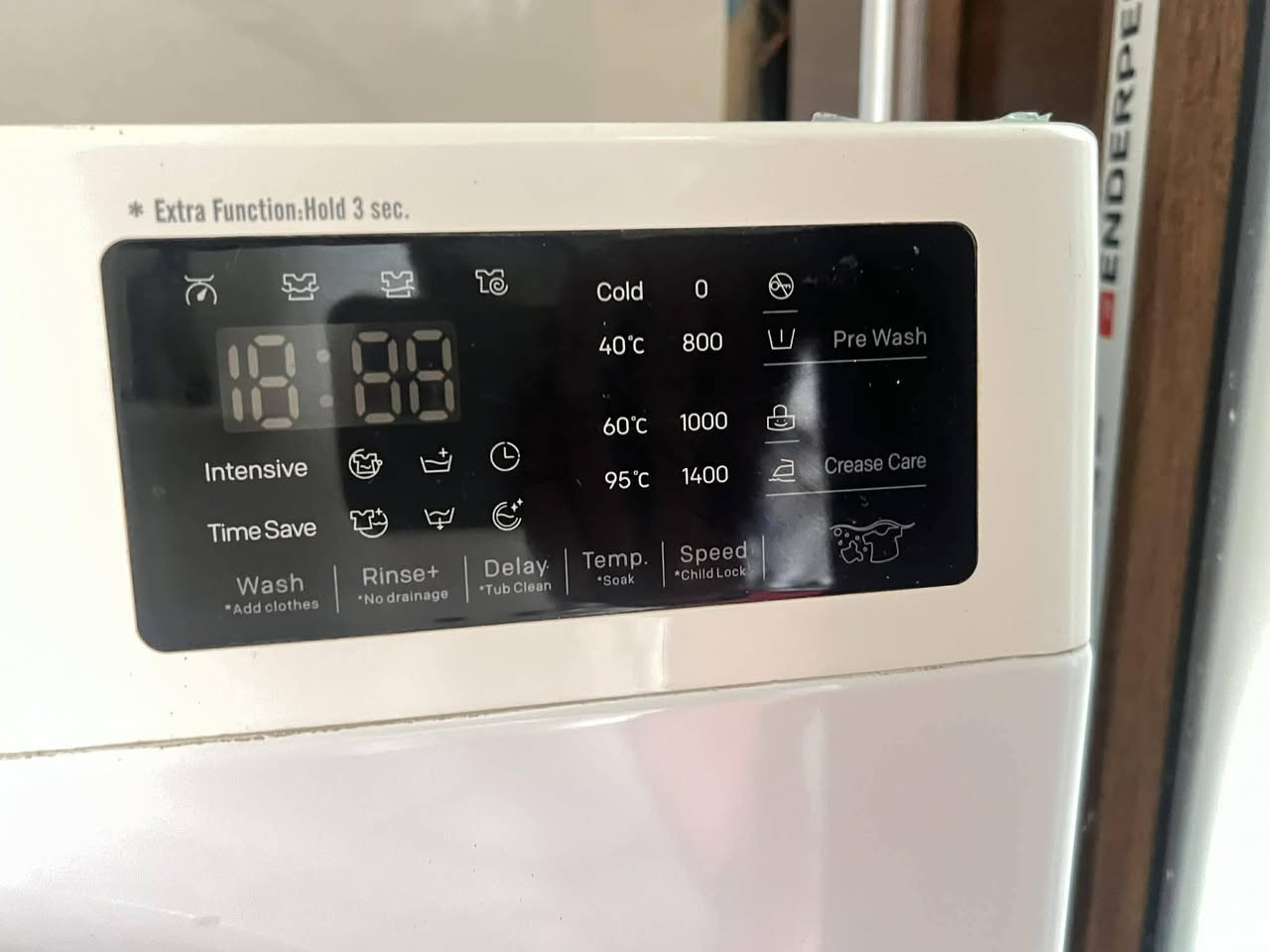 السلام عليكم..🌹للبيع غساله جديده أوتماتيك 👍
نوعيه اصليه LG
🌐العنوان ..القاسم


**إذا كنت صاحب هذا الإعلان وتريد حذفه لأي سبب، رجاءا أرسل رسالة إلى الدعم الفني**