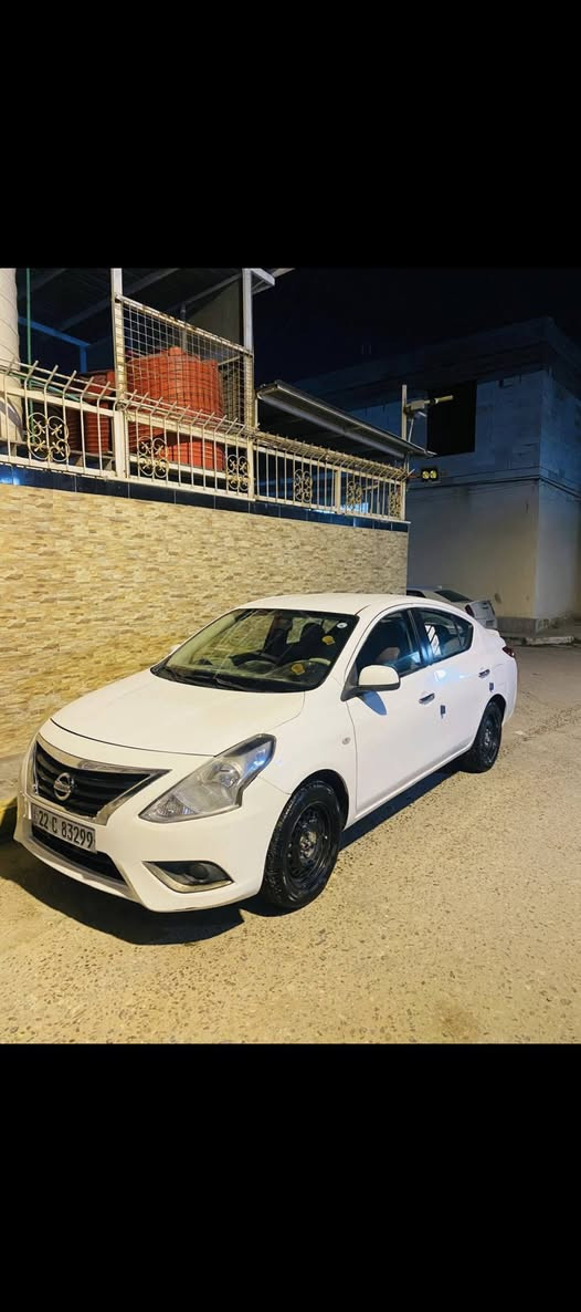سلام عليكم نيسان سني هندي موديل 2023 /محرك وكير كفاله/سنويتها تنتهي ب2028 /بيها اماكن بارد وبيها هاي طخه البسيطه بلباب يرجع بلسحب/ سعرها 112 وبيها مجال بسيط رقمي *********** موجود واتساب واتصال
