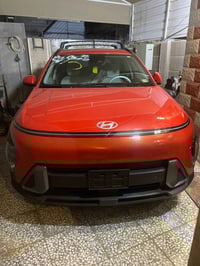 كونا ٢٠٢٤ فول داخل ابيض بدون ايرباك ماشيه ١١ بدون رقم مكان السياره بغد...