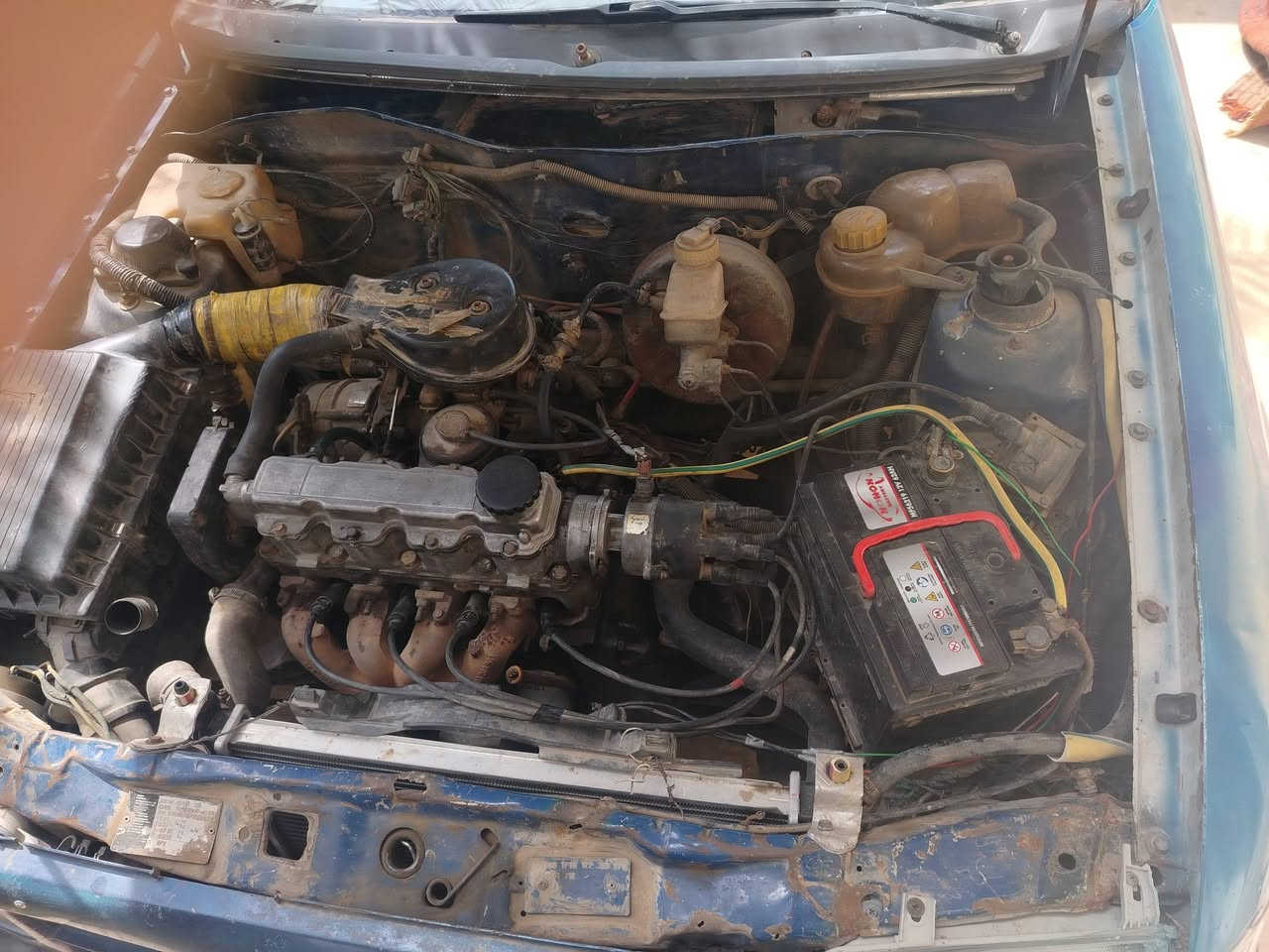 سيارة للبيع أوبل استرة ستيشن موديل 93... رقم ديالى انكليزي... السعر 25 ورقة وبيهة مجال للشراي ***********
