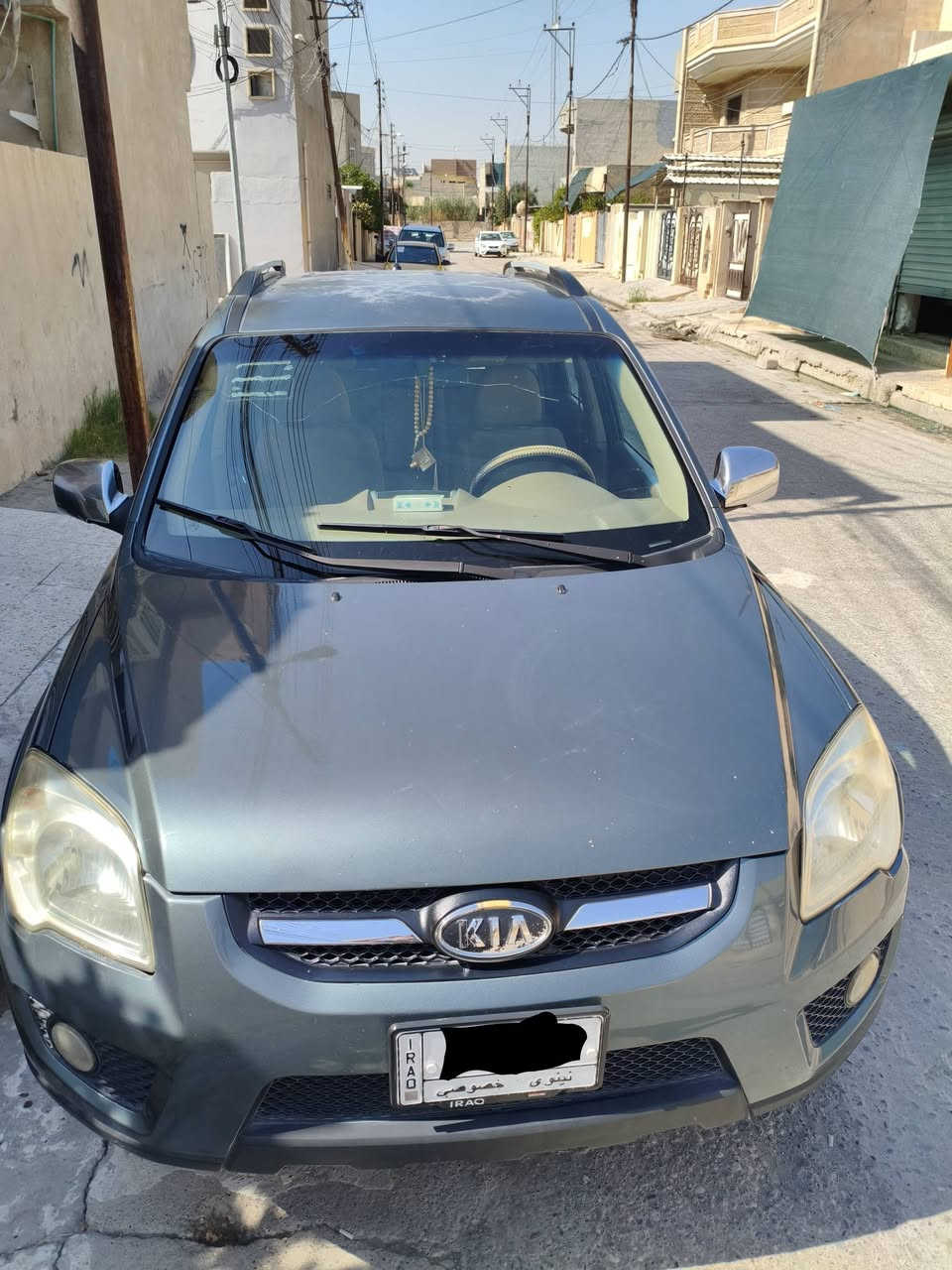 كيا سبورتج دفع رباعي 4WD اخضر زيتوني موديل 2009
صبغ بونيد جمالية + بابين جهه السائق
ماشية 280٫000 
بدون دواخل
گير ومحرك شرط   
شرط التحويل 
السعر 100 ورقه ومجال بسيط 
استفسار على الرقم  ***********
