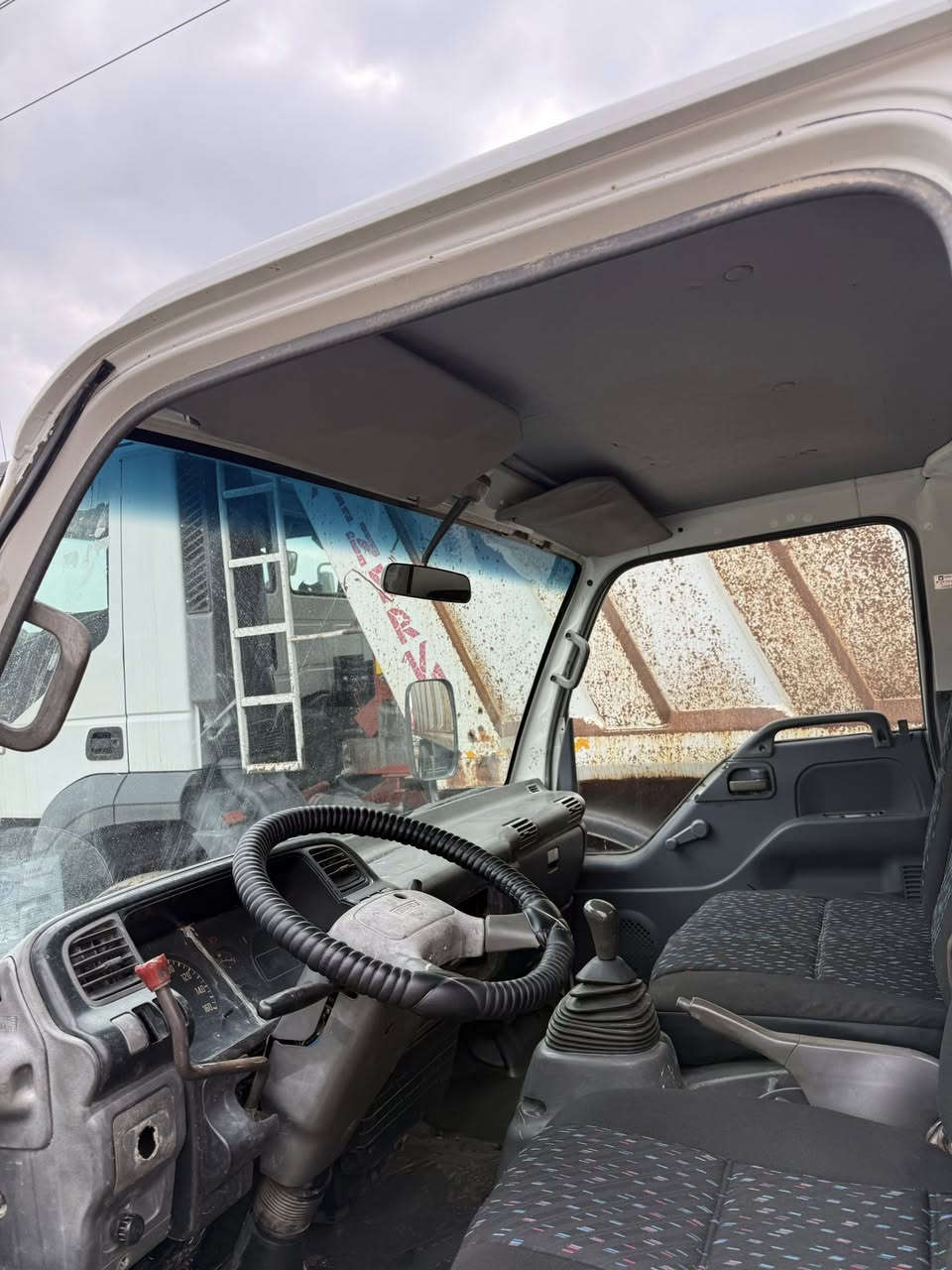 سیارة جدید مکفول کفالة سنویە حتا ٢٠٣١ جدید تتحول نفس یوم
کابسە ترکی جدید بیە رفع حاویات ب شرت کیر مکینەة ئکسل مکفول بشرط مکان سلیمانیة 
سعر ١٥٥$ بیە مجال قلیل حاویة ١٧ ألف شغل
ڤايبر☎️📞*********** 📞☎️واتسأب
