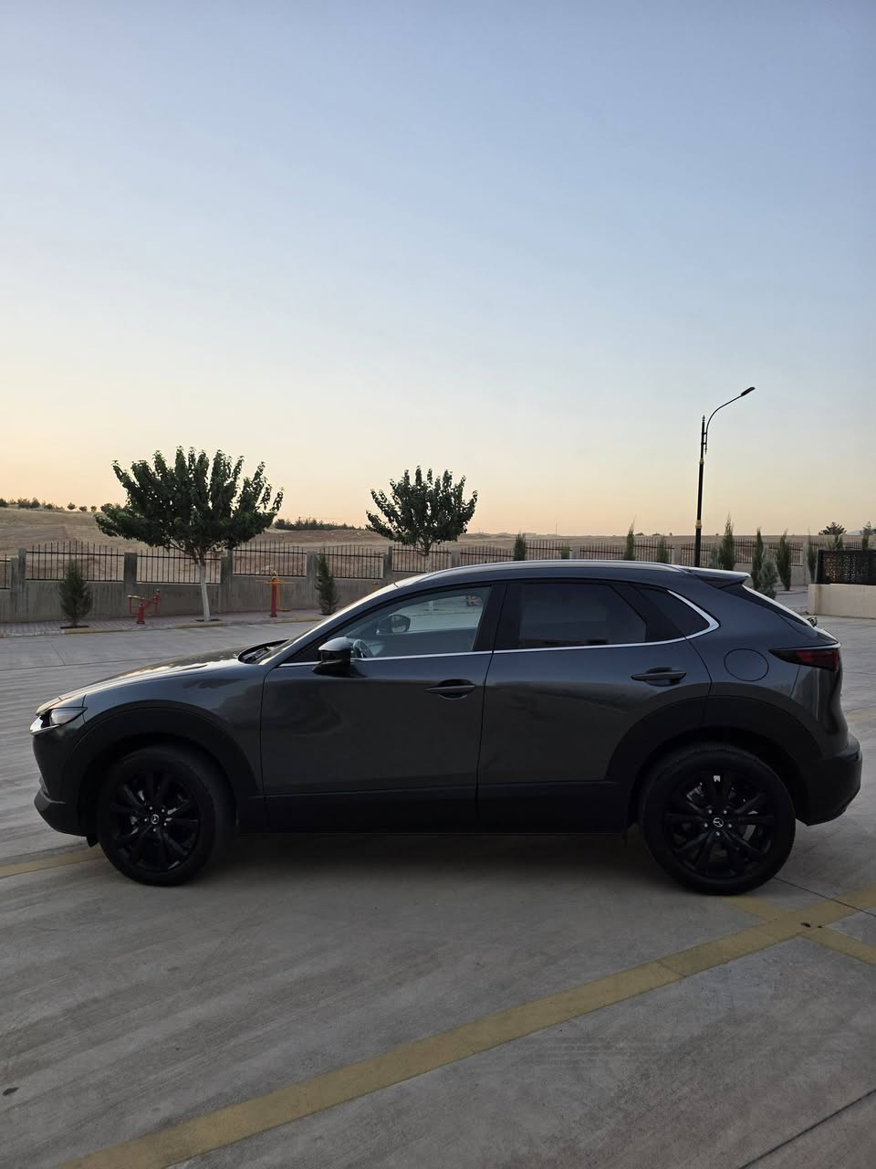 Mazda CX30 2024
AWD

ڕەنگی نەوتی
مواسەفات  Select sport
مەکینە ٢.٥ بێ تۆڕبۆ مەرغوب
کوشن جلد
لایتی لید زینۆن
کامێرا 
ڕادار ئۆتۆ ستۆپ
ڕاداری خەتی جادە
ڕاداری ناوچەی کوێر
ئۆتۆ هۆڵد
بەسمە
برێک بەسمە
دەسک بەسمە
کێچ ئەلیکترۆنی
فڵچەی ئۆتۆ
مۆدی سپۆڕت
زۆر مواسەفاتی تر 
بۆنیت بۆیاخ بێ ناو گرتن بە شەرت 
نرخ 163$ مجال
ڕەقەم شانسی و ڕەسمی دەعمم داناوە

3MVDMBBM9RM641576

46 مایل ڕۆیشتوە
لە سلێمانیم

***********
