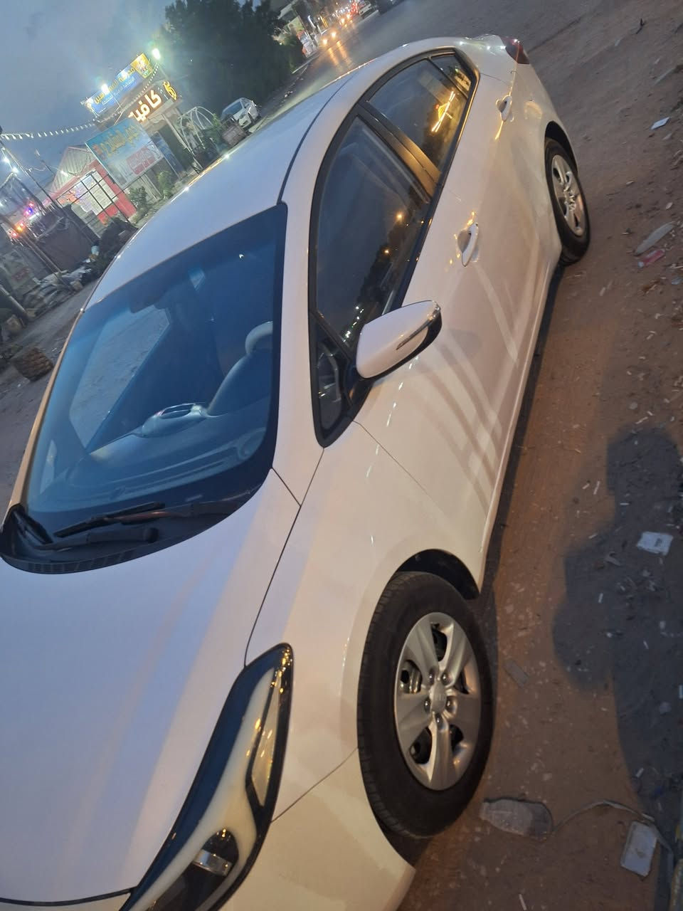 السلام عليكم
سيراتو لبيع مديل ١٧ رقم اربيل 
السياره مكفوله من الصبغ 
مواصفات عاديه السعر 125 بيها مجال 
العنوان النجف حي النصر 
الستفسار عل رقم ***********
