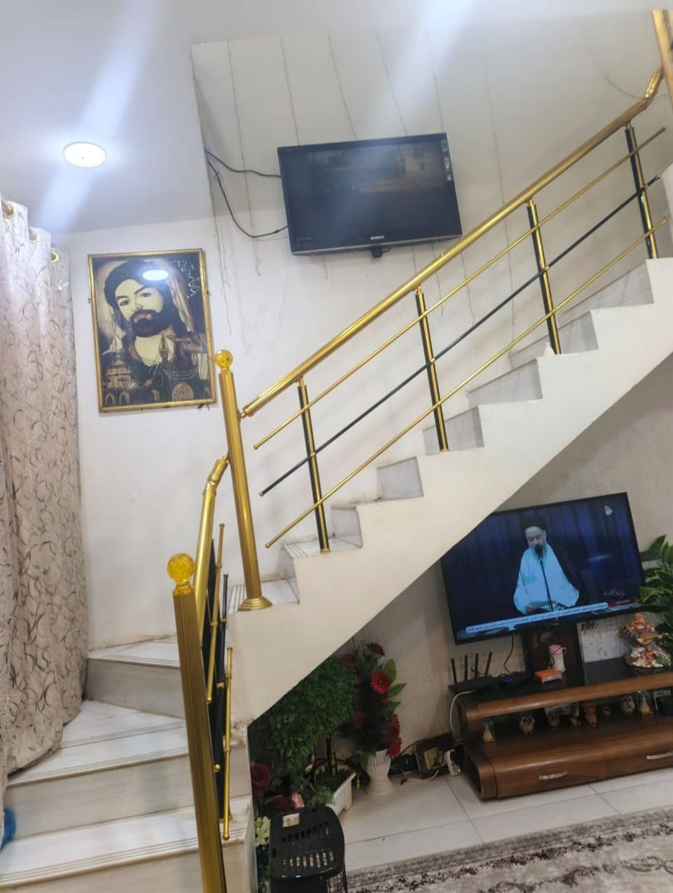 🔹مشتمل طابقين مطلوب اسكان بالخاجية🔹
🔹رقم الاعلان (92)
::::::::::::::::::::::::::::::::::
🔹المنطقة:-8000
🔹نوع العقار:-مشتمل
🔹المساحة:-100م
🔹الوجه:-5م
🔹النزال:-20م
🔹عرض الشارع:- 12م
🔹سنة البناء:-2023
🔹عدد الطوابق:-طابقين
🔹تفاصيل البناء::-
🔹الطابق الاول يتكون من::استقبال وهول ومطبخ وغرف نوم عدد(1)وصحيات
🔹الطابق الثاني يتكون من::غرف نوم عدد (2) وصحيات
🔹أقرب نقطة::-حي الاعلام 
 
👈و لمزيد من التفاصيل يرجى التعليق (((ب تم)))

او الاتصال على الرقم التالي 
***********

👈او زياره مقرنا الكائن في
الخاجية شارع40 مجاور الابتسامه الذهبية
