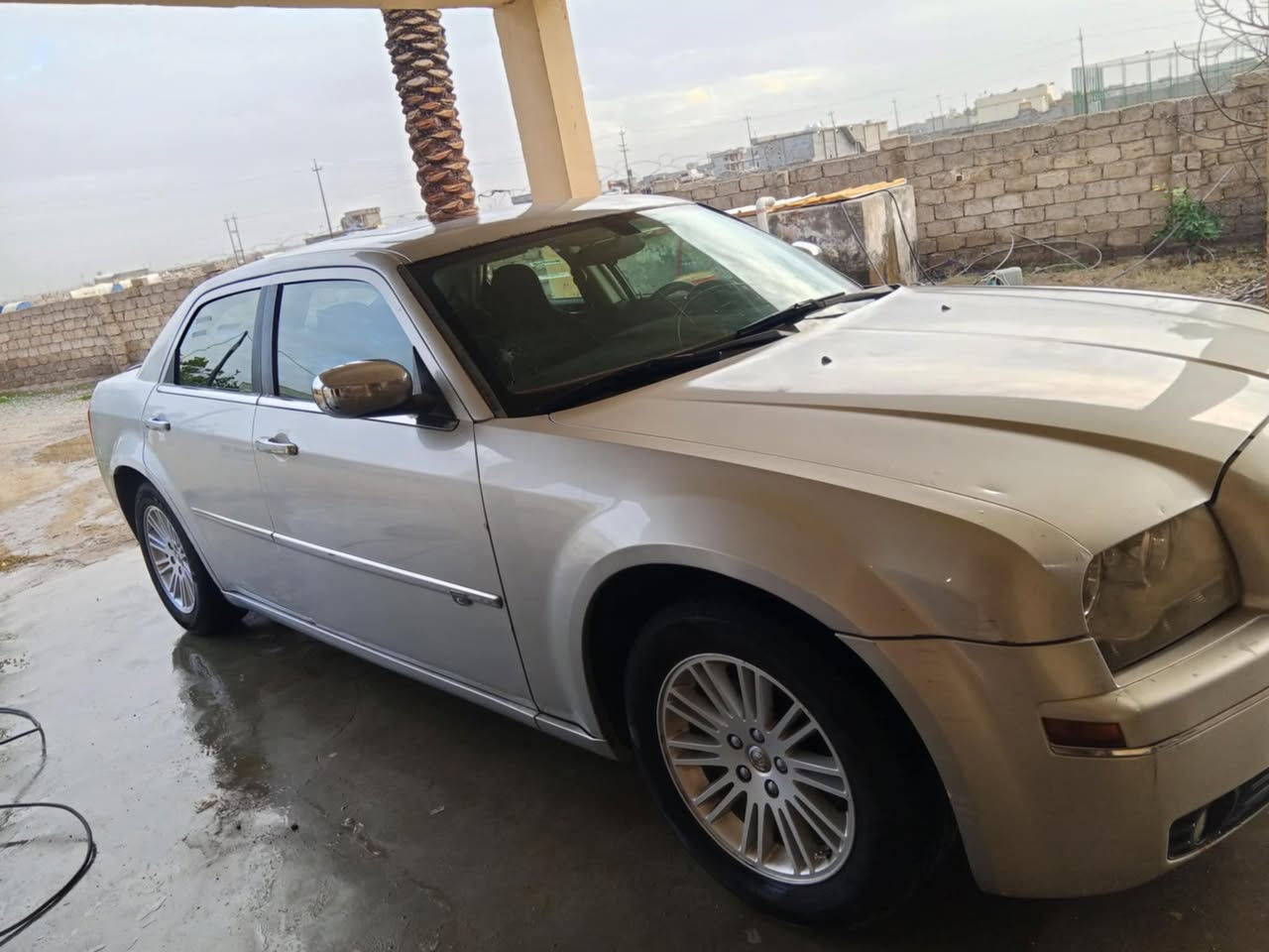 سياره ؤباما ادوات موديل 10 السياره جديده  السعر 53 وترهم مراوس الاتصال ***********
