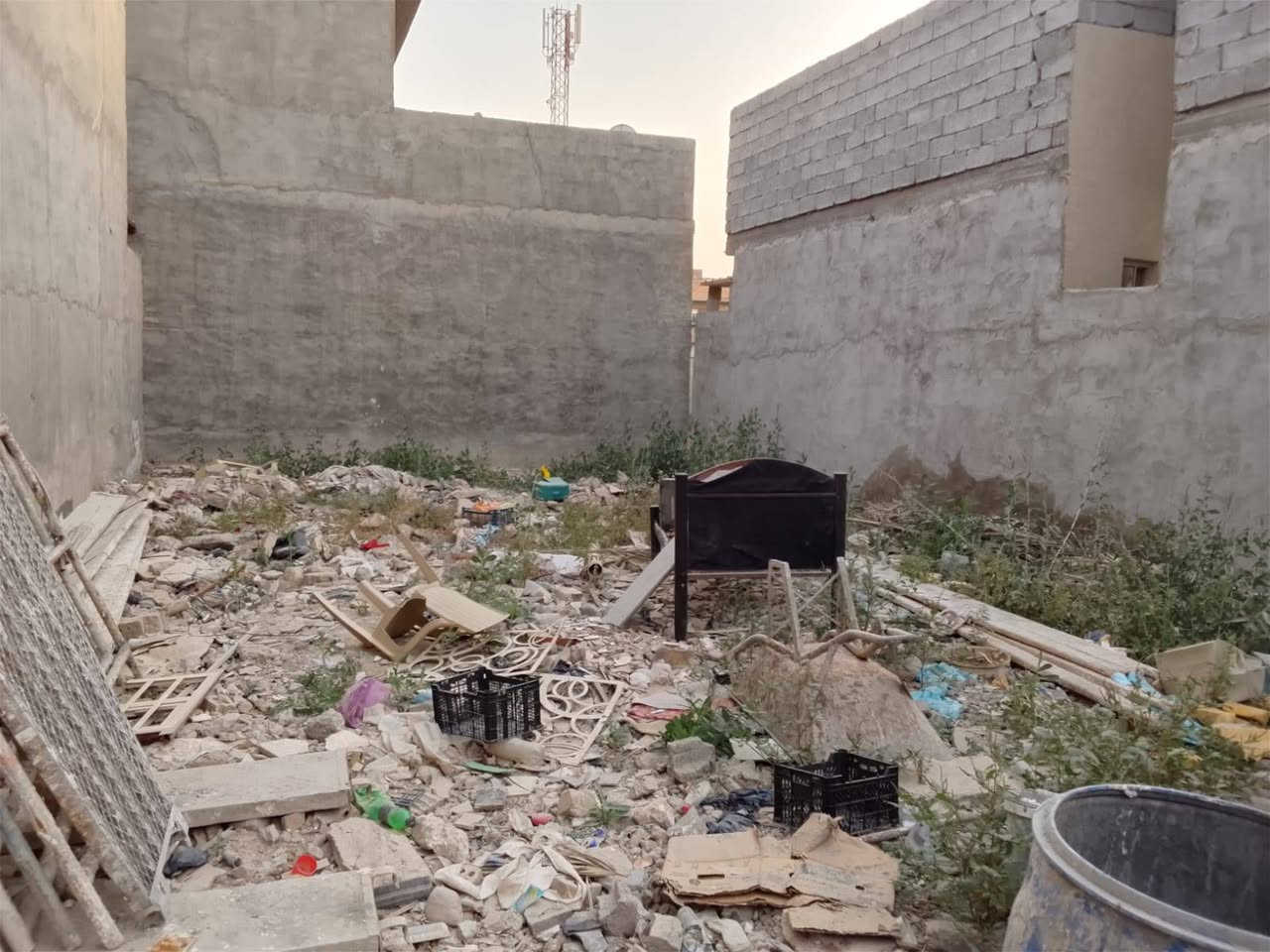 للبيع قطعه ارض زراعي دور الصحة الثانيه قرب نزله جواد الشهيلي لاستفسار اتصل
