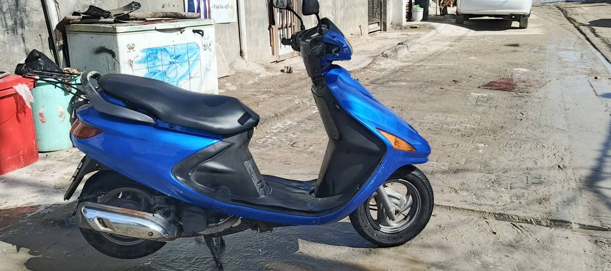 دراجه فراشه حاويه محرك ما مفتوح كهربائيات كله شغال مكان نجف السعر 550اوبيه مجال ***********
